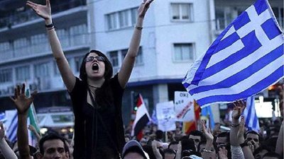 روسيا: نتائج الاستفتاء تؤكد أن اليونان خطا خطوة نحو الخروج من اليورو