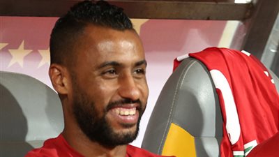 حسام عاشور يشارك في تقسيمة مران الأهلي استعدادا لمواجهة الاتحاد