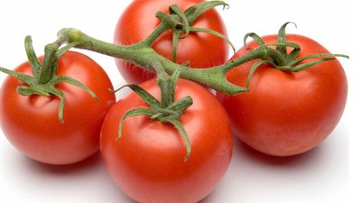 الطماطم تسجل 2.5 جنيه في سوق الجملة