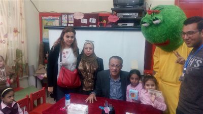 بالصور.. البيئة تنفذ قافلة توعوية بالزقازيق على مدى 3 أشهر