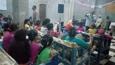 ورش فنية وقراءات إبداعية في ثقافة أسوان (صور)