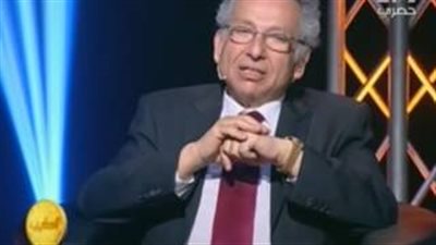 بالفيديو.. ممدوح حمزة: الرئيس وحده يملك تخفيف أحكام إعدام 