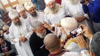 ترقية 6 قساوسة لرتبة قمص بإيبارشية أبو تيج في أسيوط | صور