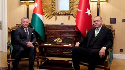الرئيس التركي يستقبل العاهل الأردني بإسطنبول
