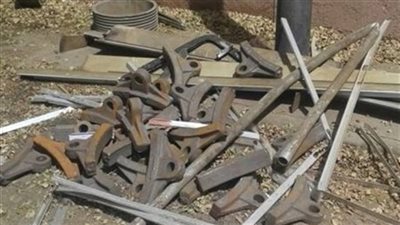 التحقيق مع 3 متهمين بسرقة مهمات السكة الحديد بالبدرشين