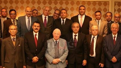 الدلتا للسكر تكرم عبد الحميد سلامة بحضور وزير التموين (صور)