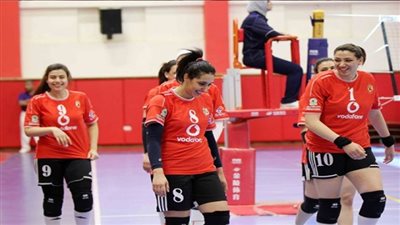 الأهلي يلتقي الصفاقسي التونسي في نهائي البطولة العربية لسيدات الطائرة