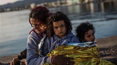 أستراليا تتخلص من «صداع» الأطفال المهاجرين