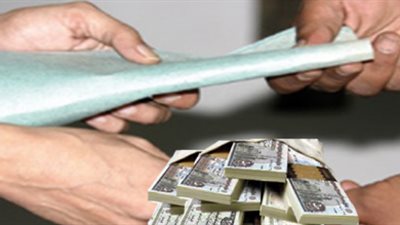 إيقاف موظف بإدارة غرب شبرا التعليمية بعد ضبطه برشوة