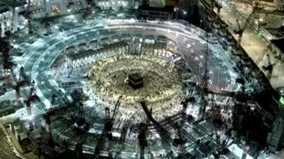 بث مباشر.. صلاة الفجر من الحرم المكي