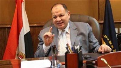 تركيب جدارية جديدة بميدان المحطة وتطوير ميدان سيتي في أسيوط