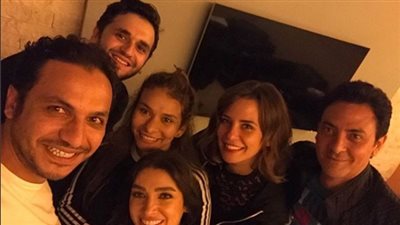 فتحي عبد الوهاب ومصطفى خاطر وإيمان العاصي في كواليس «حرب كرموز»