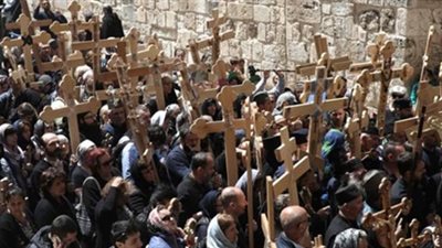 سفر ١٧٠٠ مسيحي على متن ٨ رحلات إلى القدس