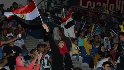 احتشاد العائلات لدعم المنتخب أمام الكونغو بأمم أفريقيا (صور)