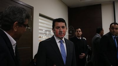 وزير الرياضة يطالب اتحاد الكرة بتحمل مسئوليته في استمرار الدوري