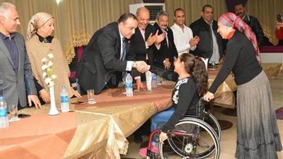 مجلس الشمس يكرم أبطال وبطلات النادي المكرمين من «السيسي» (صور)