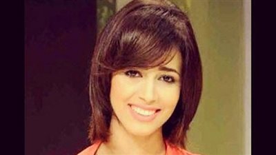 «خناقة في المسرح الكوميدي».. المنتج أحمد السيد: رنا سماحة تأخرت ساعتين ونصف ولم تحترم الجمهور.. حررنا محضرا وتواصلنا مع نقابة الممثلين.. ورنا سماحة: تعرضت لعذر قهري.. ولا أتقاضى أموالا