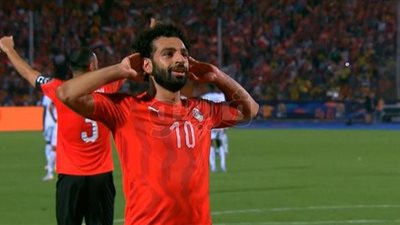 محمد صلاح يقترب من دخول قائمة أفضل 10 هدافين للفراعنة بامم افريقيا