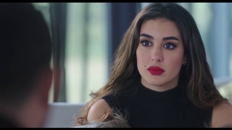 الفنانة ياسمين صبري