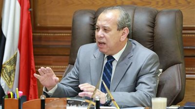 إحالة 37 موظفا للتحقيق في كفر الشيخ