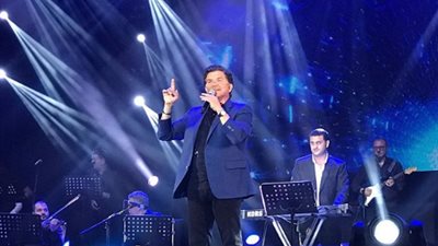 وليد توفيق يتألق في حفل مهرجان موازين بالمغرب