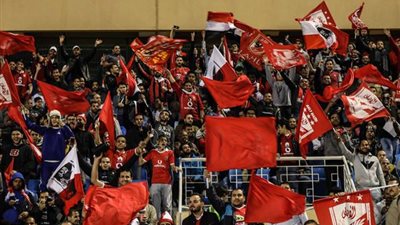 جماهير الأهلي تحتشد لحضور مباراة الفريق أمام نجوم السعودية