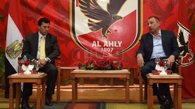 الخطيب لوزير الشباب: الأهلي لديه مشروع شبابي للنهوض بالمستوى الرياضي