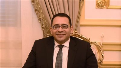 طبيب نساء يطالب بتشجيع السيدات على استخدام 