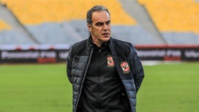 لاسارتي يركز على الجانب الفني في مران الأهلي الصباحي