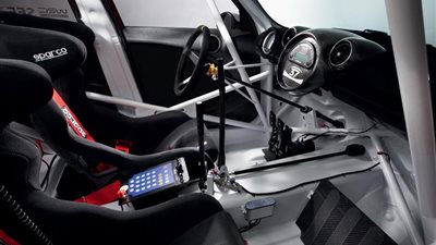 كيا تحدد مواقفها من تصميم سيارات الحلبات