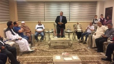 وفد برلماني يتفقد استعدادات موسم الحج في ميناء سفاجا (صور)