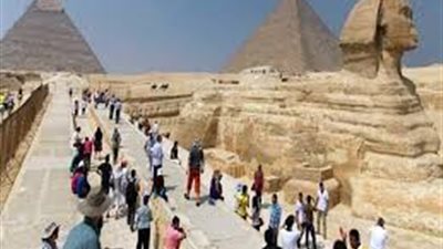 السياحة: 50% زيادة في السائحين القادمين لمصر