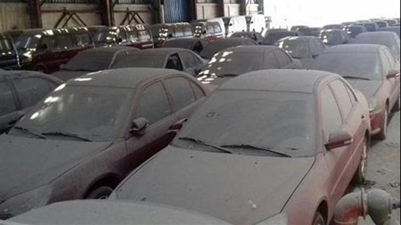 سيارات 