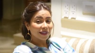 بالفيديو.. شيرين توجه رسالة شكر لأشرف عبد الباقي وأبطال مسرح مصر