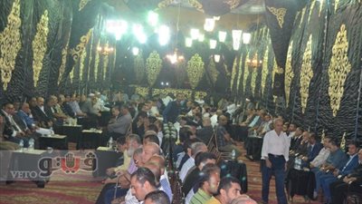 مدرسة تتحول لسرادق عزاء بالشرقية.. والمحافظ يوقف مديرها 3 أشهر