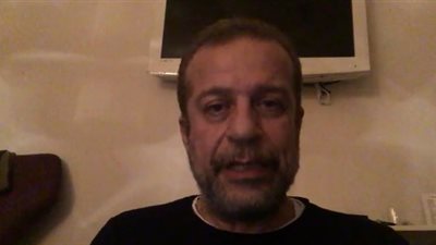 رسالة شريف منير لمنتقدي الفنانين بعد الهزيمة من روسيا (فيديو)