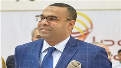 خبير لوائح يوجه نصيحة خاصة لمرتضى منصور بعد عقوبة الكاف