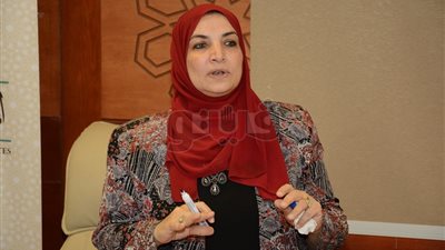 الدكتورة إلهام شاهين ترد على الشبهات المتعلقة بالمرأة في الإسلام (صور)