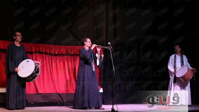 بالصور.. المزمار والطبول الشعبية تشعل الخيمة الرمضانية بساقية الصاوى