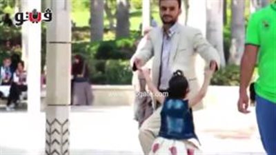 بالفيديو.. وصلة رقص للآباء مع أبنائهم بـ«الأزهر بارك»