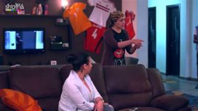 بالفيديو.. زوجة إبراهيم سعيد تتهم حنان مطاوع بالسرقة