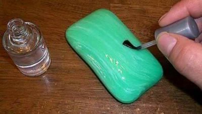 بالصور.. أطرف المقالب غير المكلفة تنافس كذبة أبريل