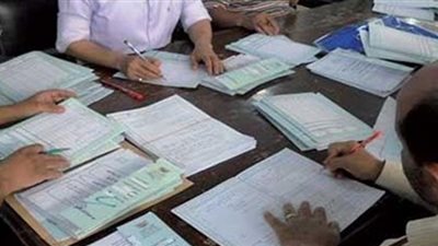 نتائج العينة العشوائية للثانوية العامة.. الأحياء تُسجل 91.5%.. نجاح 11 ألفا من أصل 13 ألف طالب في الفيزياء.. نسبة النجاح في العربي 96.5%.. و153 طالبا يحصلون على الدرجة النهائية في الإستاتيكا