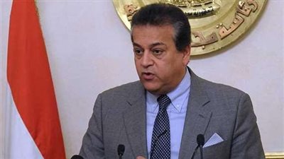 وزير التعليم العالى يفتتح اليوم وحدات علاجية بجامعة عين شمس