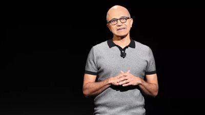 رئيس مايكروسوفت يخفض عقد شركة ICE في مذكرة داخلية