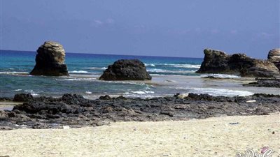 «العريش ومطروح والعجمي» مصايف مجهولة عام 1953