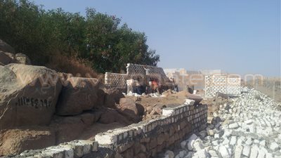 بالصور..إزالة 21 حالة تعدى على أملاك الدولة في أسوان