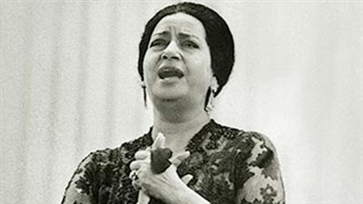 أم كلثوم ترد على فتحي غانم