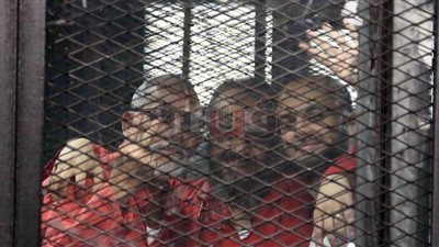 5 محطات في إعادة محاكمة متهمي «أحداث مكتب الإرشاد»