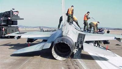 البنتاجون: تحطم طائرة «إف 16» في قاعدة جوية أمريكية بلاس فيجاس